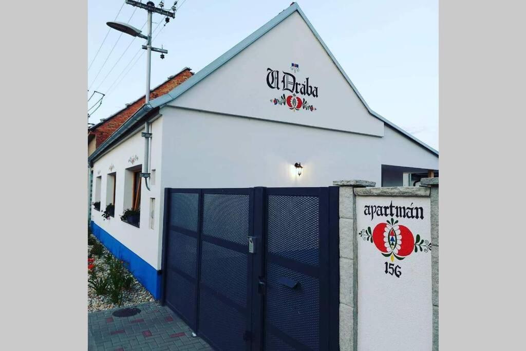 Apartman U Draba: Ubytovani Na Slovacku V Miloticich U Kyjova Milotice Zewnętrze zdjęcie